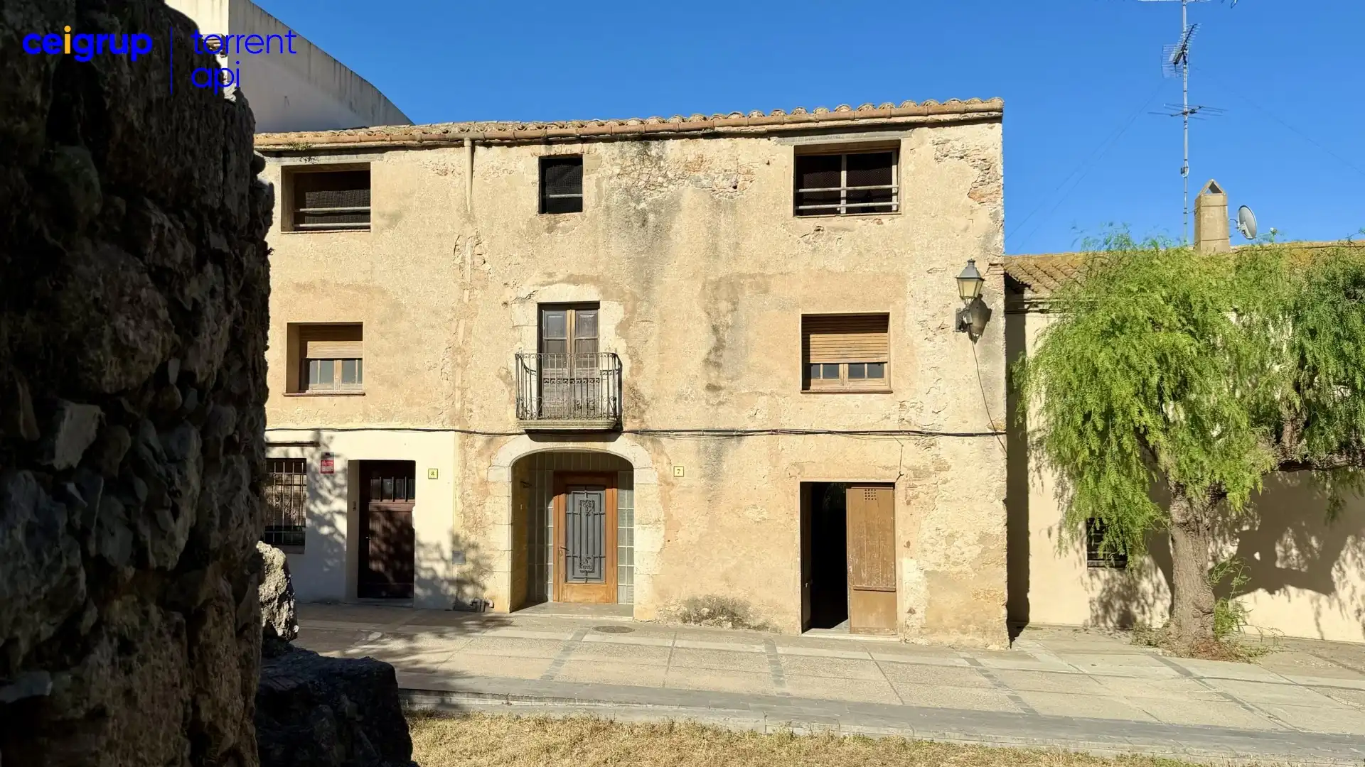 Vista exterior de Finca rústica en venda en Bellcaire d'Empordà amb Terrassa i Balcó