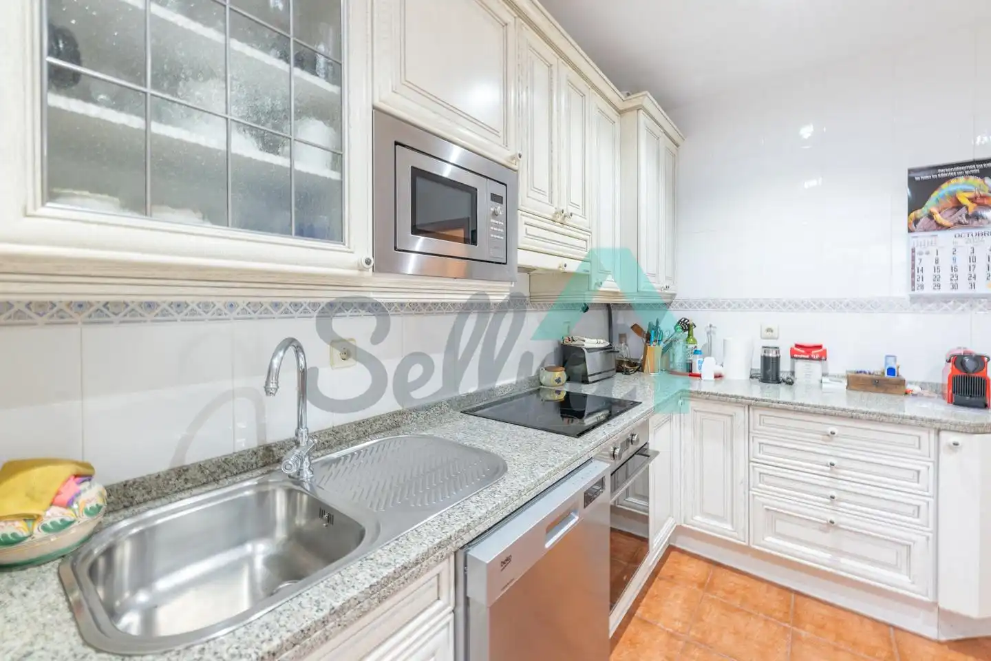 Kitchen of Flat for sale in Oviedo   with Heating, Parquet flooring and Terrace