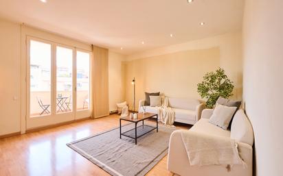 Sala d'estar de Àtic en venda en  Barcelona Capital amb Terrassa i Balcó