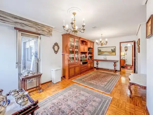 Living room of Flat for sale in Vigo   with Heating, Parquet flooring and Storage room