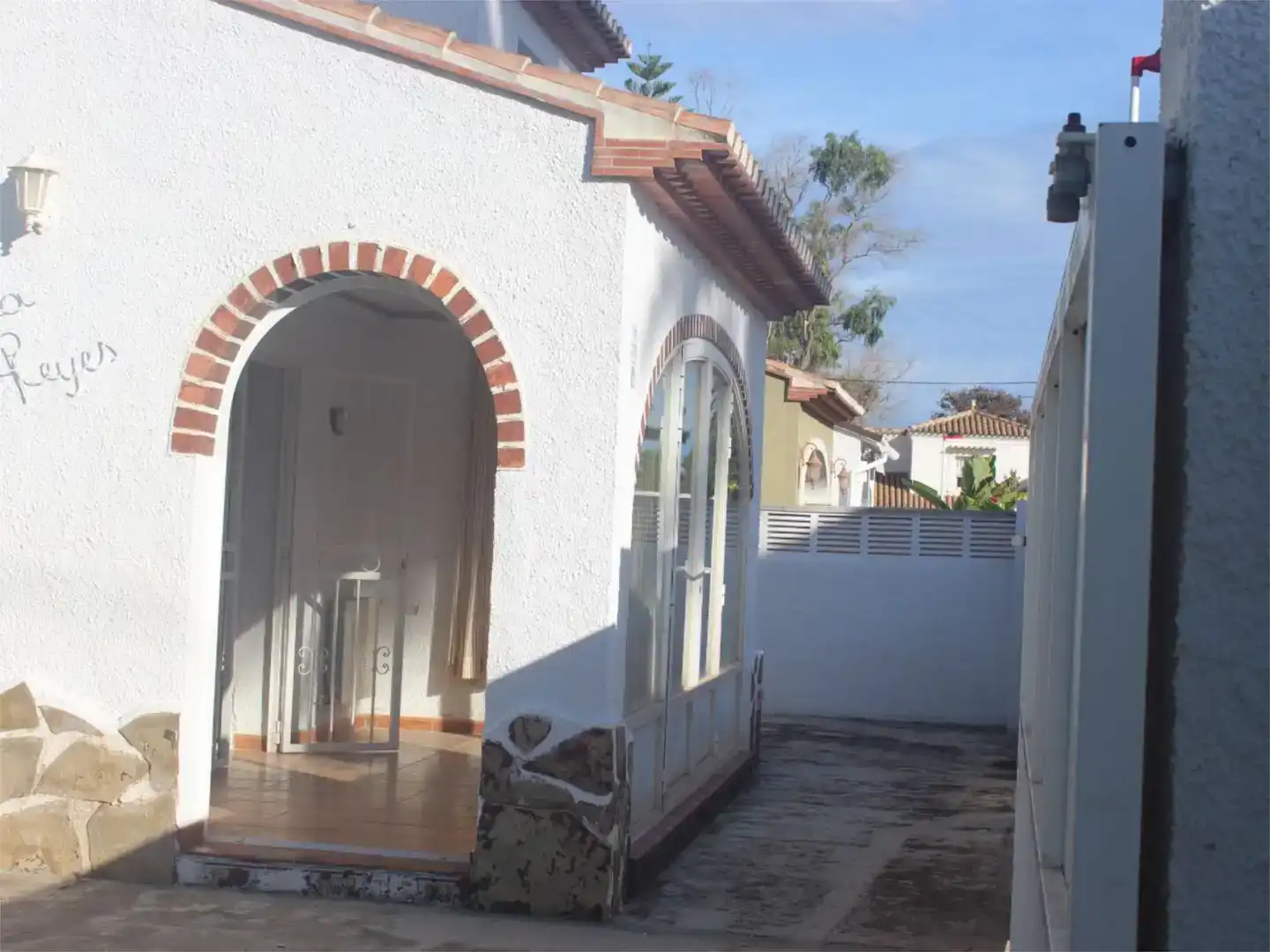 Exterior view of Houses for sale in Dénia  with Air Conditioner and Balcony