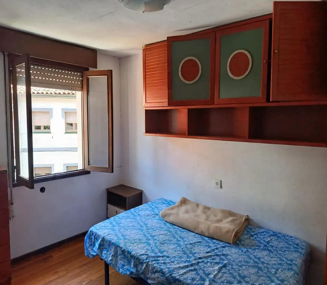 Habitación de Piso en venta en Cudillero con Amueblado, Horno y Lavadora