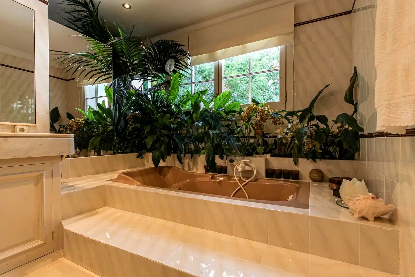 Casa con piscina en venta en De Les Monges, imagen 29