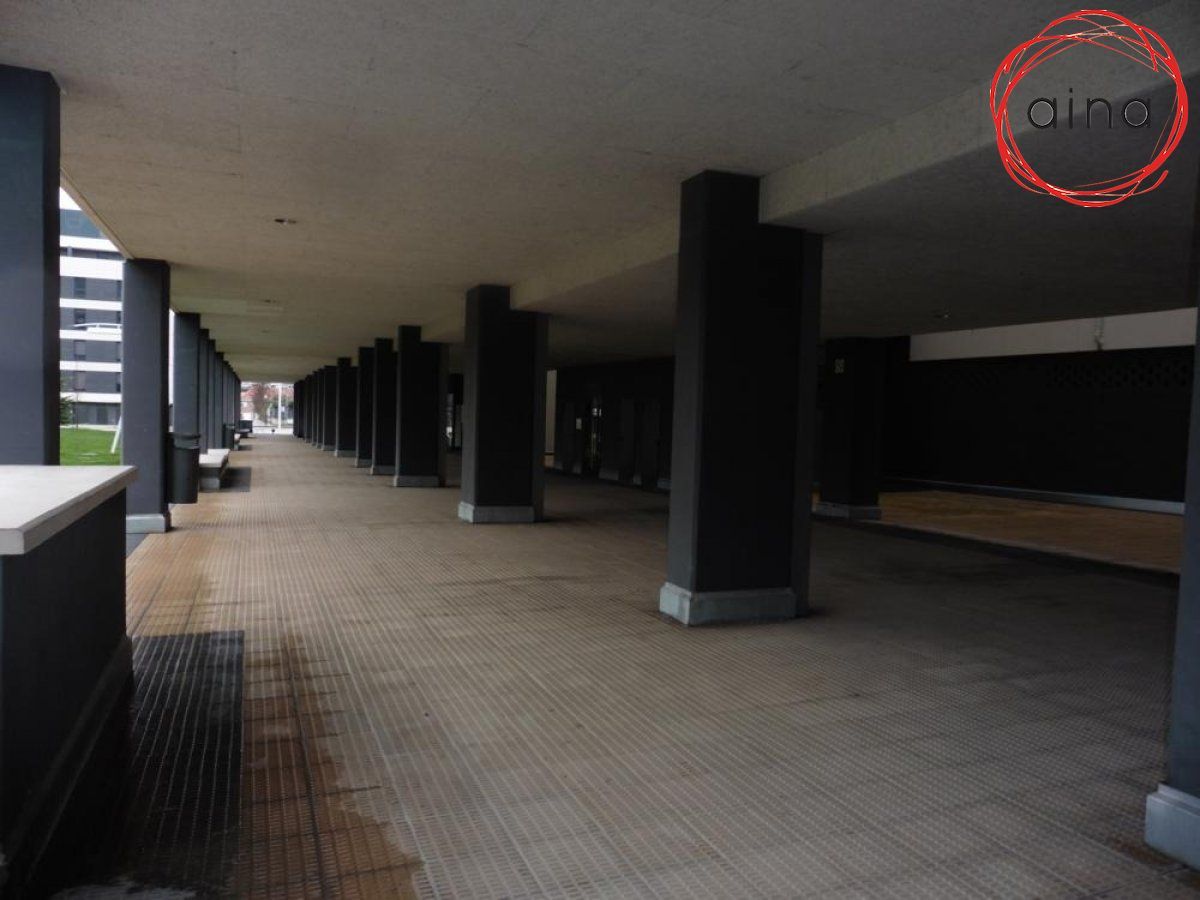 Local de lloguer a Plaza Republica Saharaui, 14, Berriozar