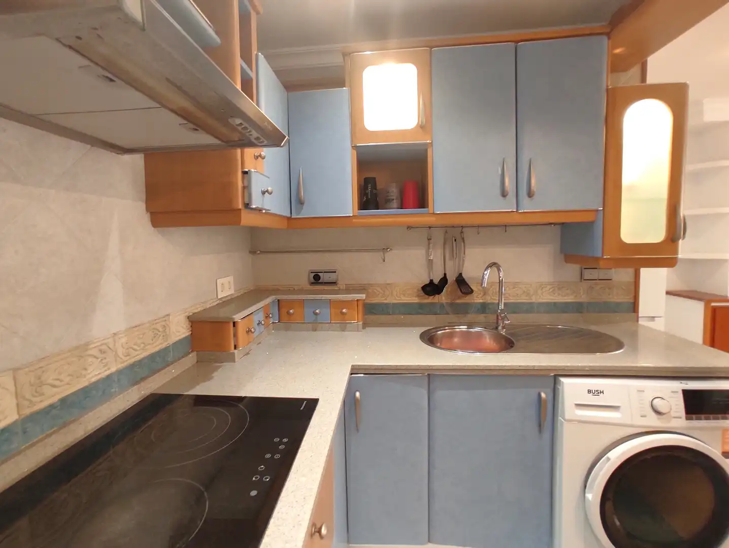 Küche von Wohnung zur Miete in Málaga mit Klimaanlage, Möbliert und Waschmaschine