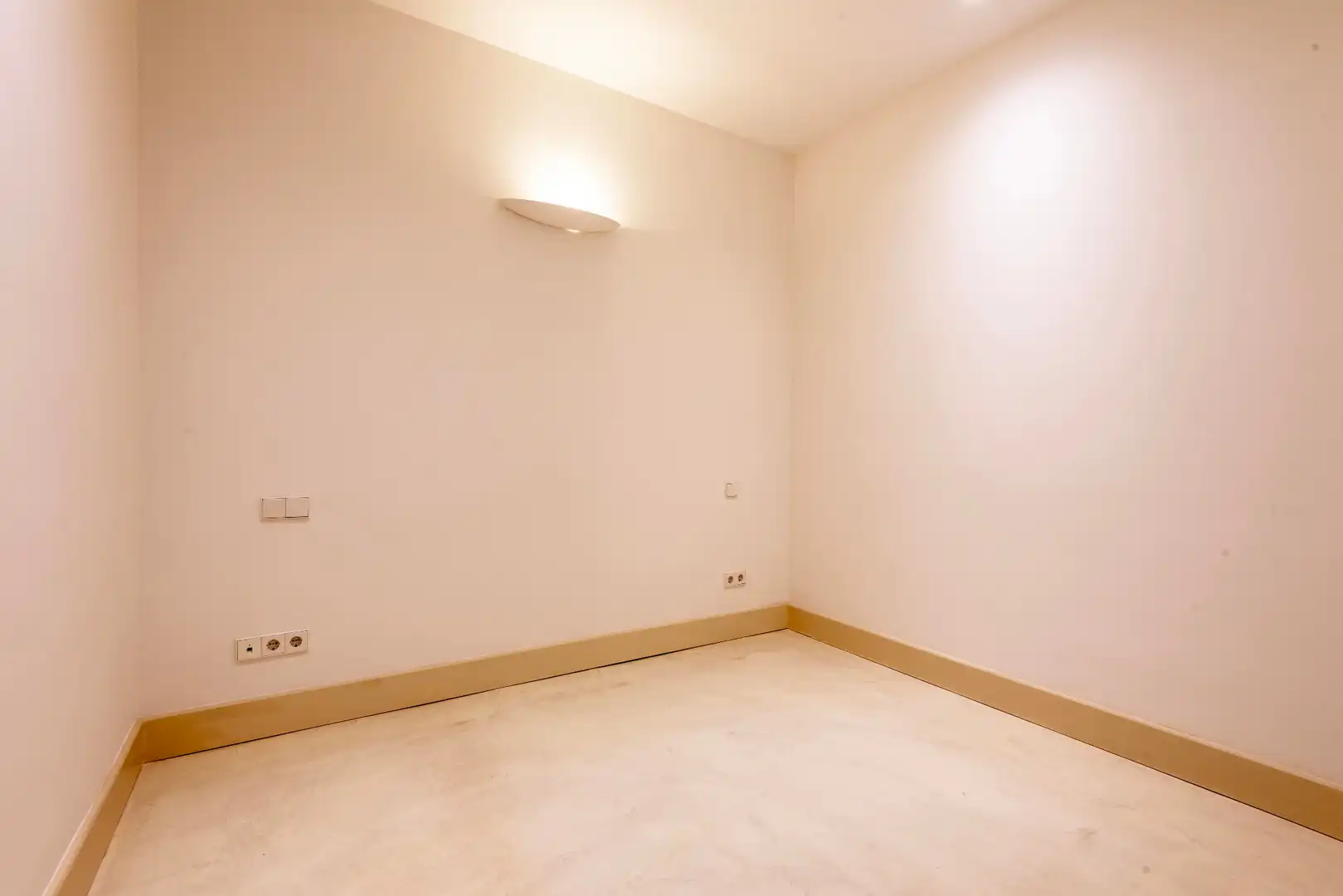 Flat for rent in Madrid  with Air Conditioner, Heating and Parquet flooring