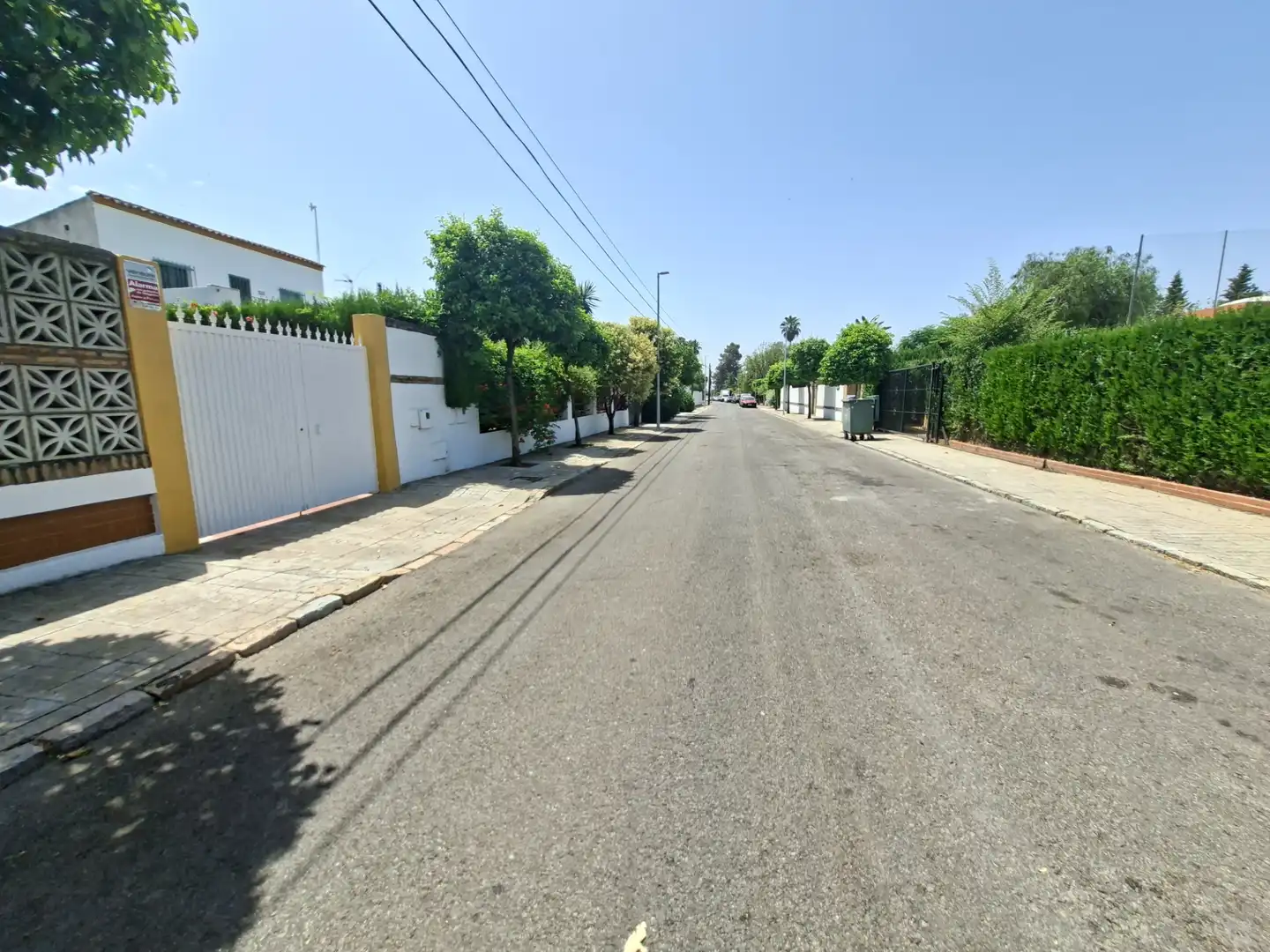 Exterior view of Houses for sale in Espartinas  with Air Conditioner, Heating and Private garden