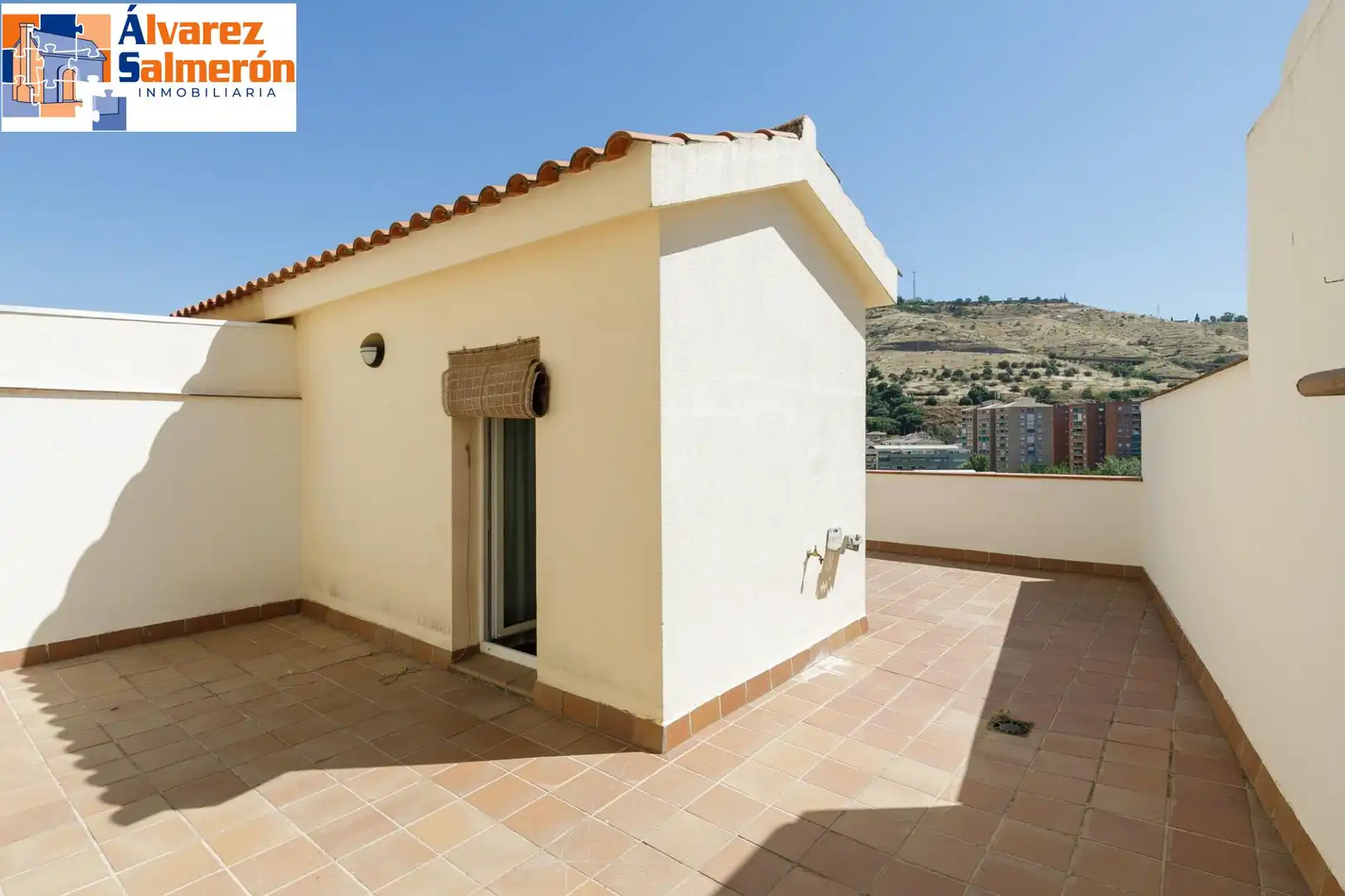 Terraza de Casa adosada en venta en Granada con Aire acondicionado, Calefacción y Terraza