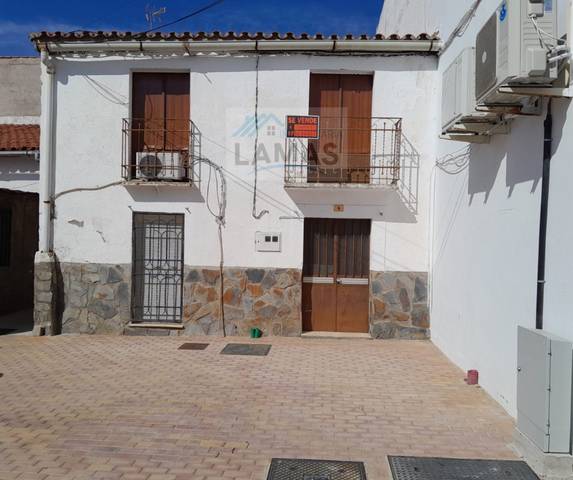 Casa-chalet en Venta en Saucedilla