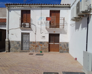 Exterior view of House or chalet for sale in Saucedilla  with Air Conditioner