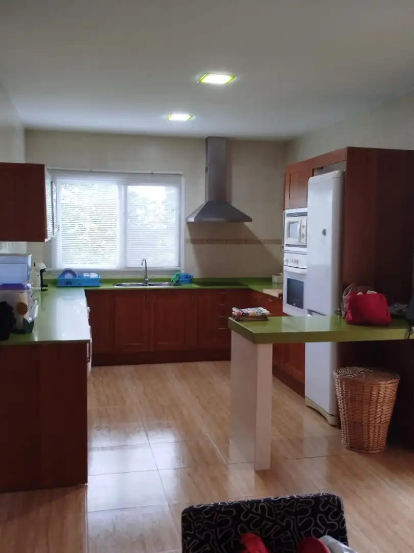 Cocina de Casa o chalet en venta en Montroi / Montroy con Aire acondicionado, Calefacción y Jardín privado