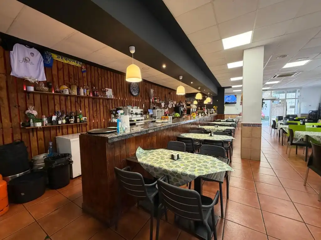 Business premises to rent in Calle Andernos Les Bains, imagen 8