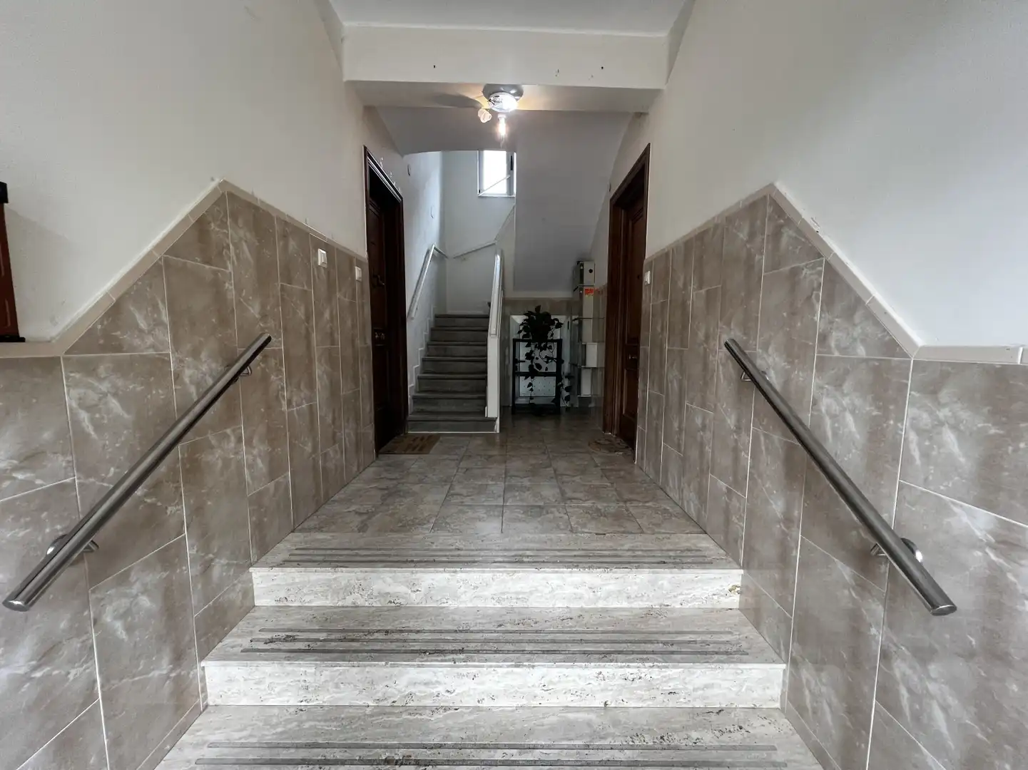 Piso en venta en Torrelavega  con Calefacción, Jardín privado y Parquet