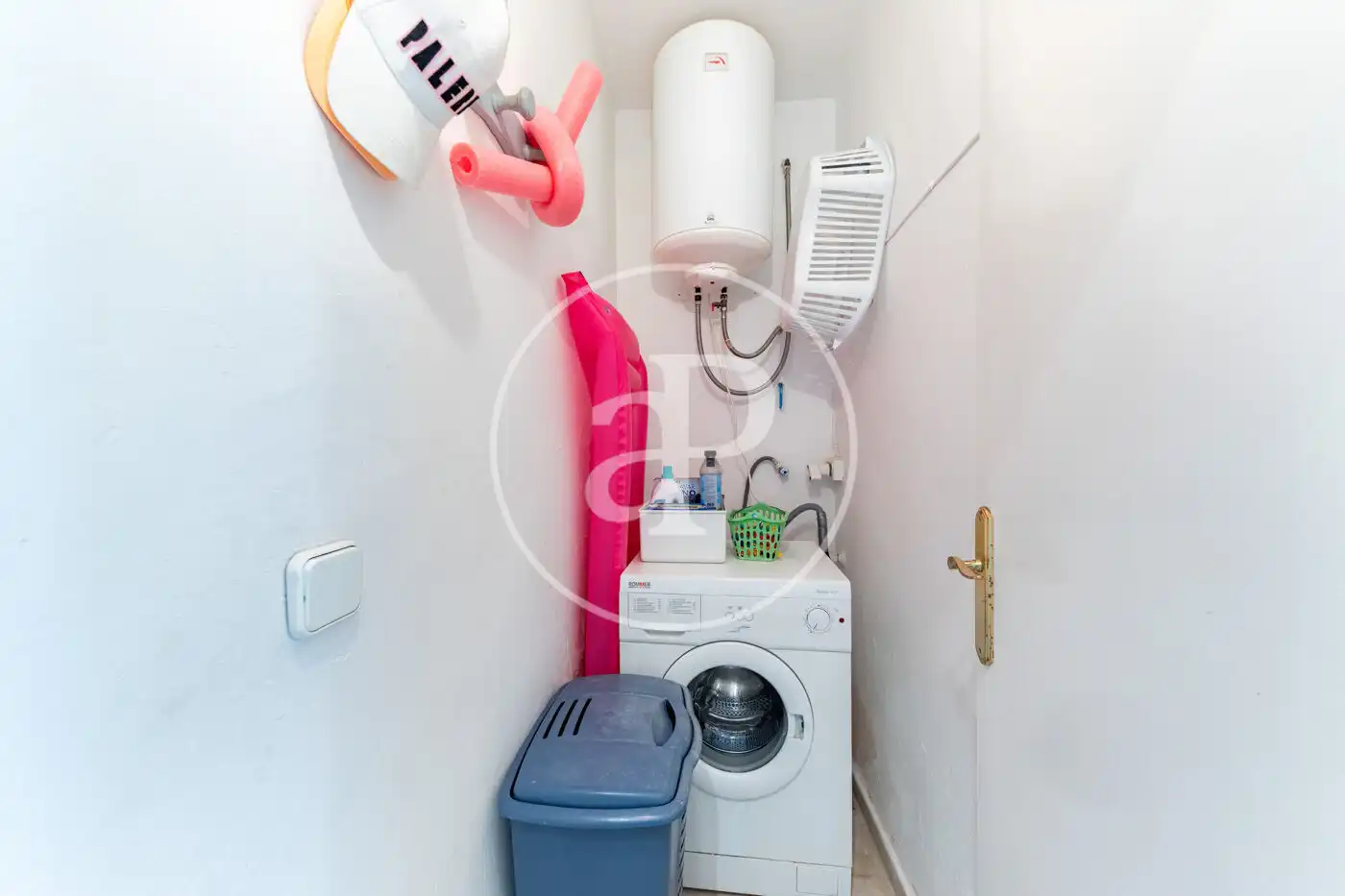 Baño de Piso en venta en  Palma de Mallorca con Aire acondicionado, Calefacción y Terraza
