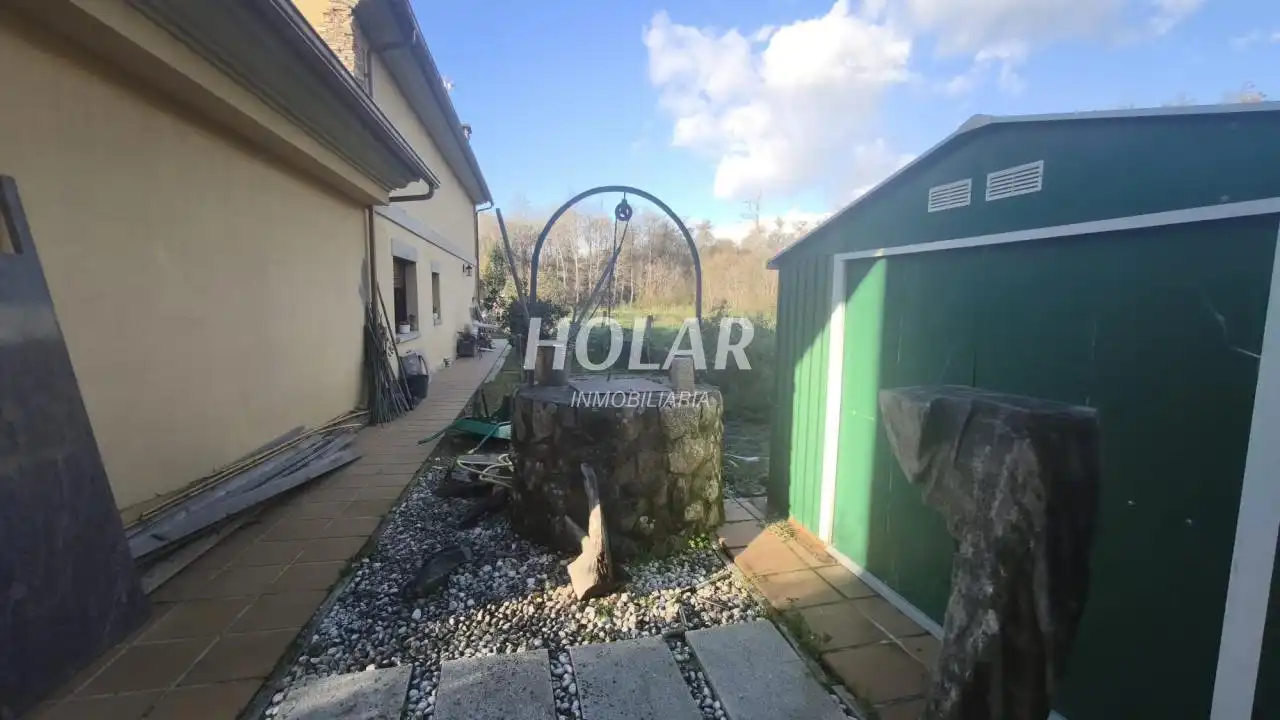 Houses for sale in Vigo   with Private garden, Terrace and Storage room