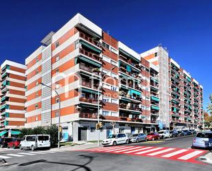 Exterior view of Flat for sale in Sabadell  with Air Conditioner, Furnished and Balcony