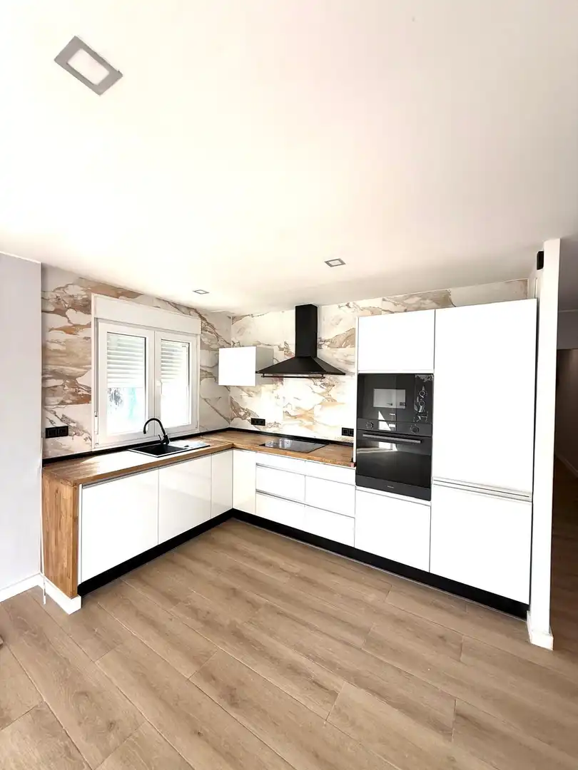 Kitchen of Attic for sale in Lleida
