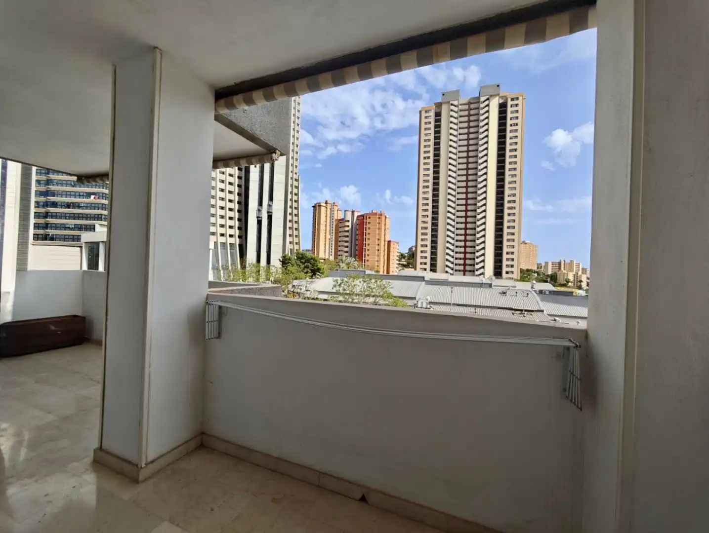 Apartment with pool for sale in Playa de Poniente, imagen 4