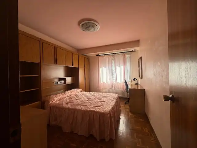 Flat for rent in Calle Monasterio de Iranzu, San Juan