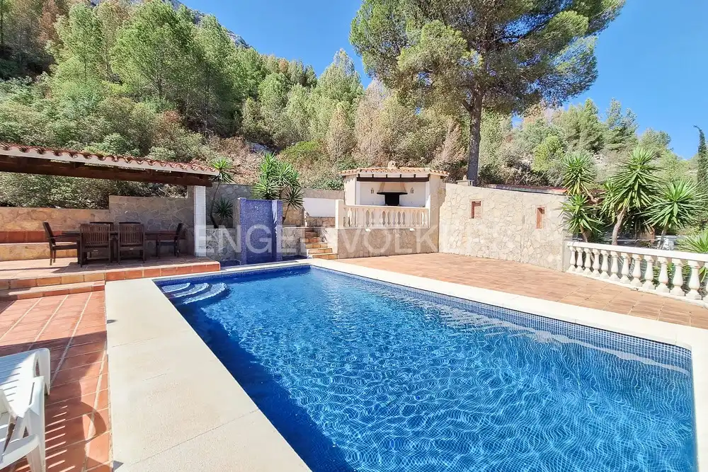 Piscina de Casa o xalet en venda en Dénia amb Aire condicionat, Calefacció i Jardí privat