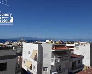 Vista exterior de Apartament en venda en Guía de Isora amb Balcó