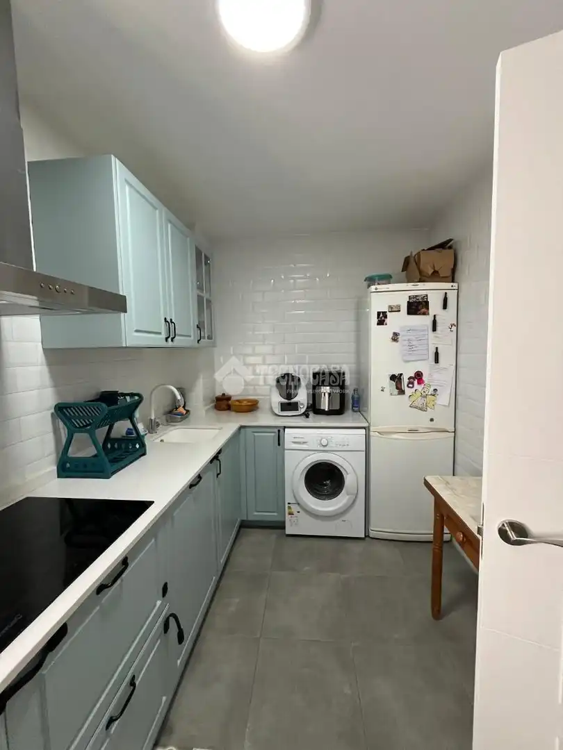 Cocina de Piso en venta en Sevilla con Calefacción, Terraza y Amueblado