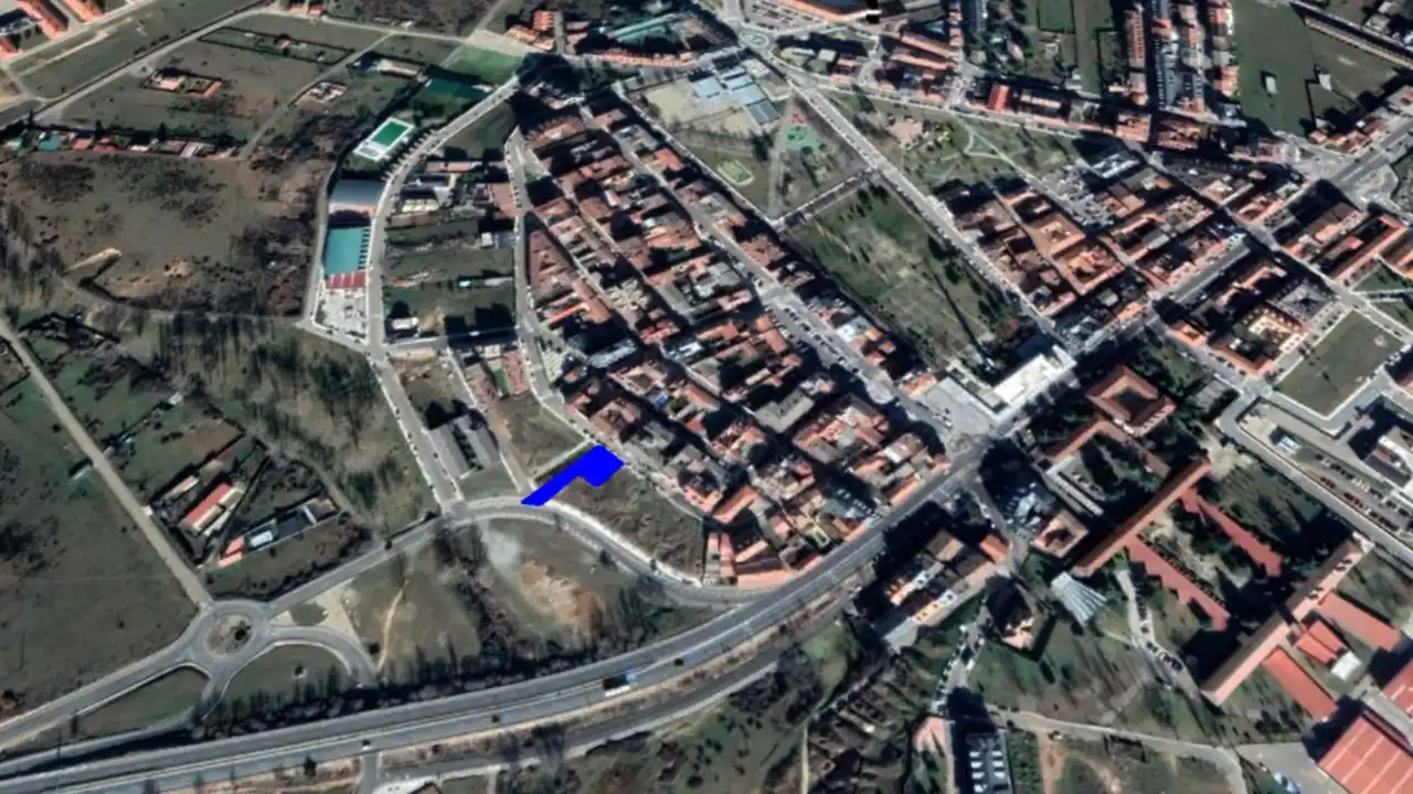 Terreni e lotti in vendita a C/ Ponferrada