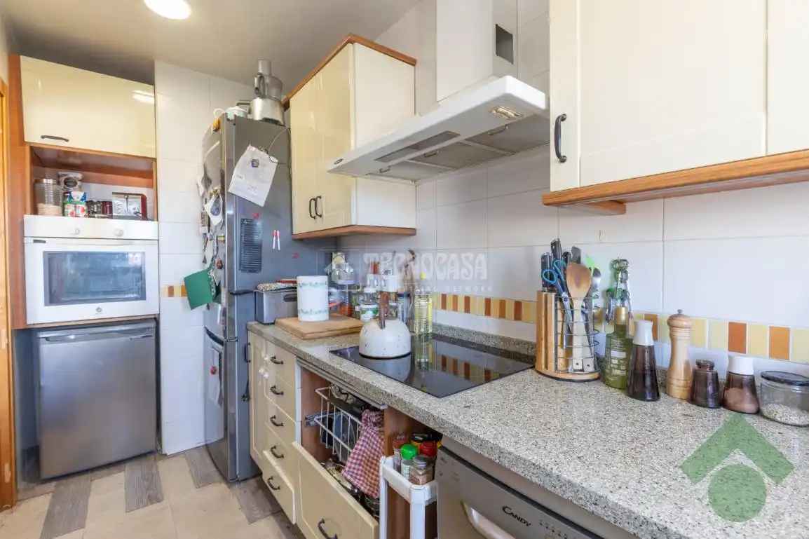 Cocina de Piso en venta en Granada con Aire acondicionado, Parquet y Terraza