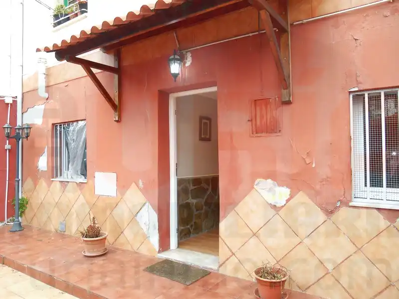 Casa adosada en venta en Oviedo 
