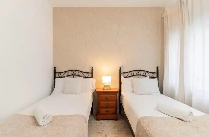 Bedroom of Flat for rent in Torremolinos  with Air Conditioner, Furnished and Balcony