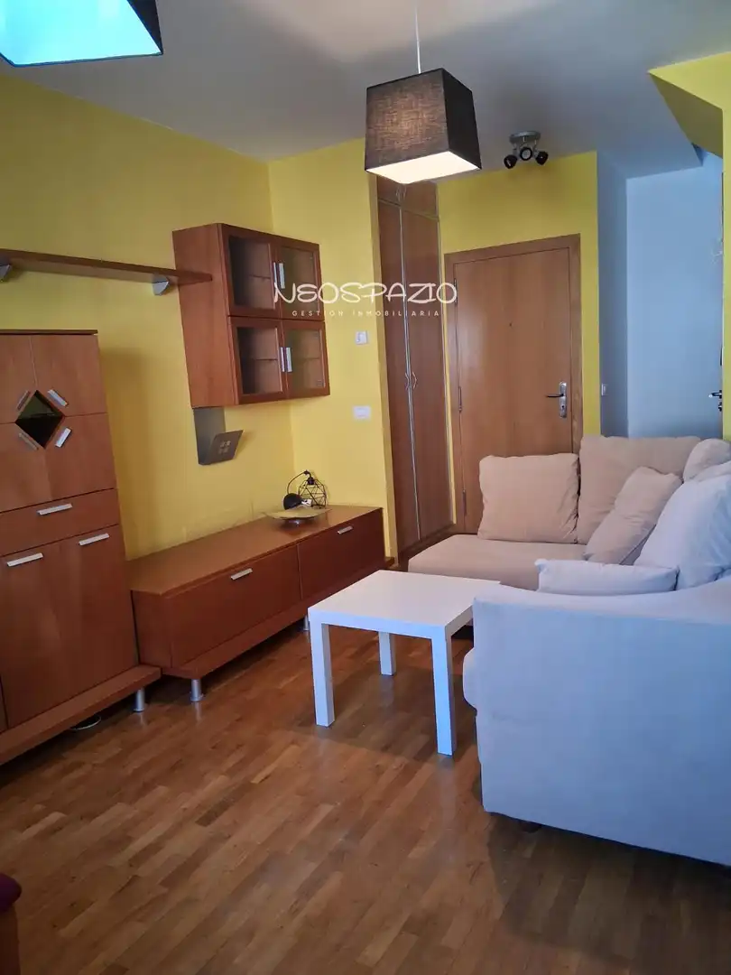 Duplex with lift to rent in Estrada da Granxa, imagen 2
