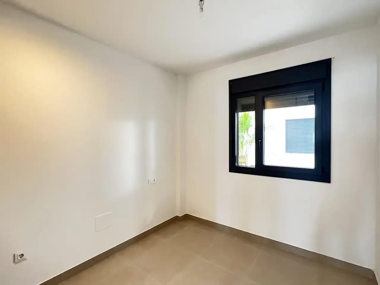 Ground floor for rent in Mijas  with Terrace and Community pool