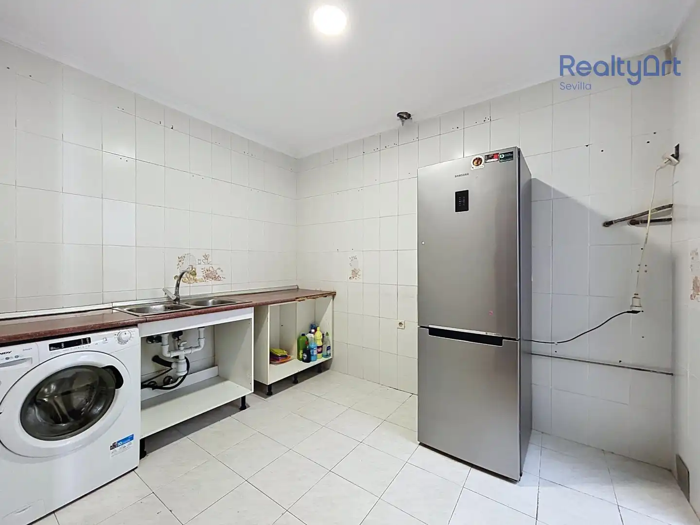 Kitchen of Flat for sale in Sevilla  with Balcony