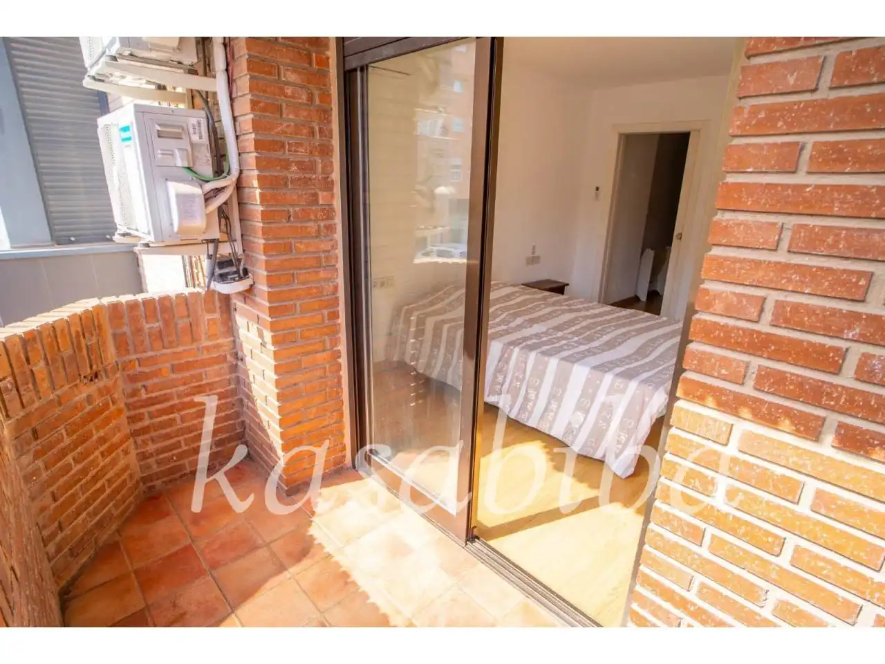 Flat with terrace for sale in Calle Juan Llorens, imagen 21