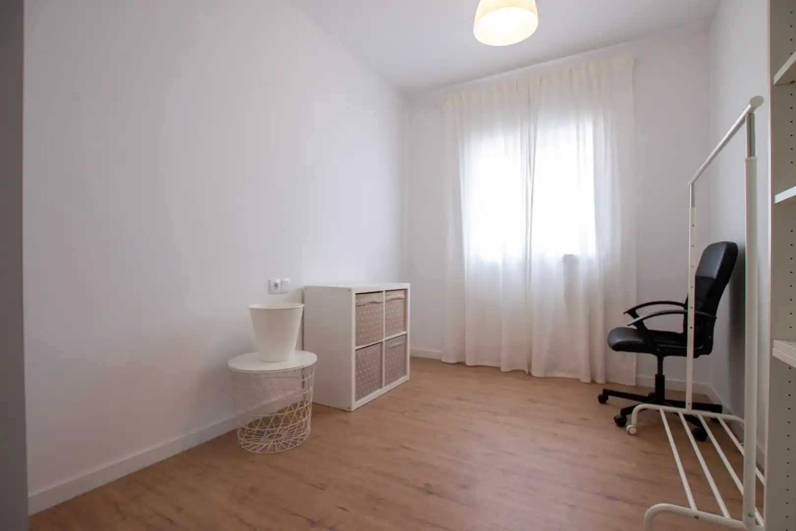 Habitación de Ático en venta en Águilas con Aire acondicionado, Terraza y Amueblado