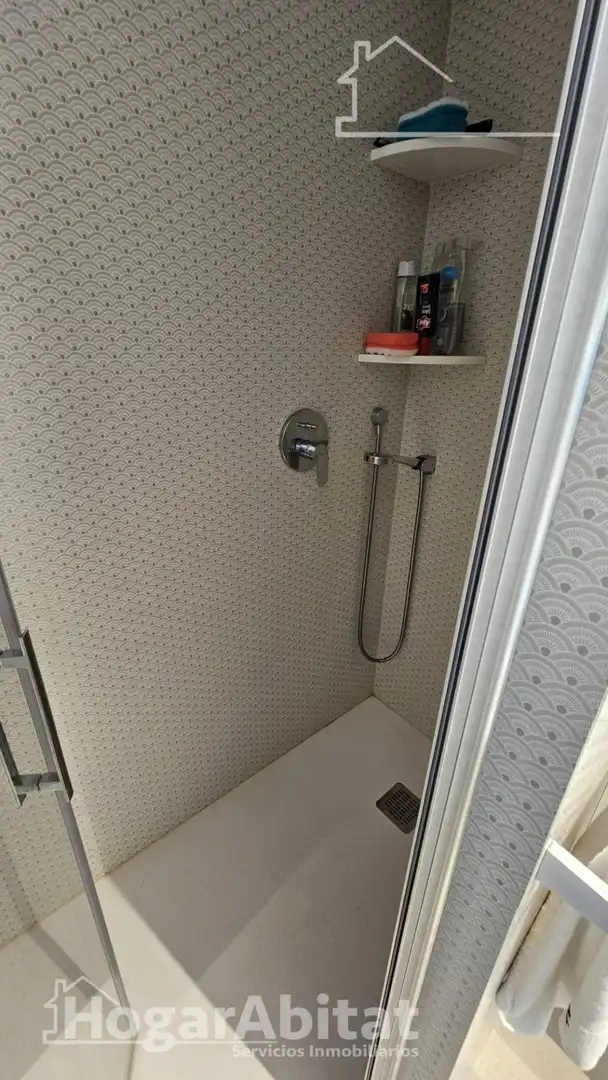 Bathroom of Flat for sale in Cullera  with Air Conditioner, Private garden and Furnished