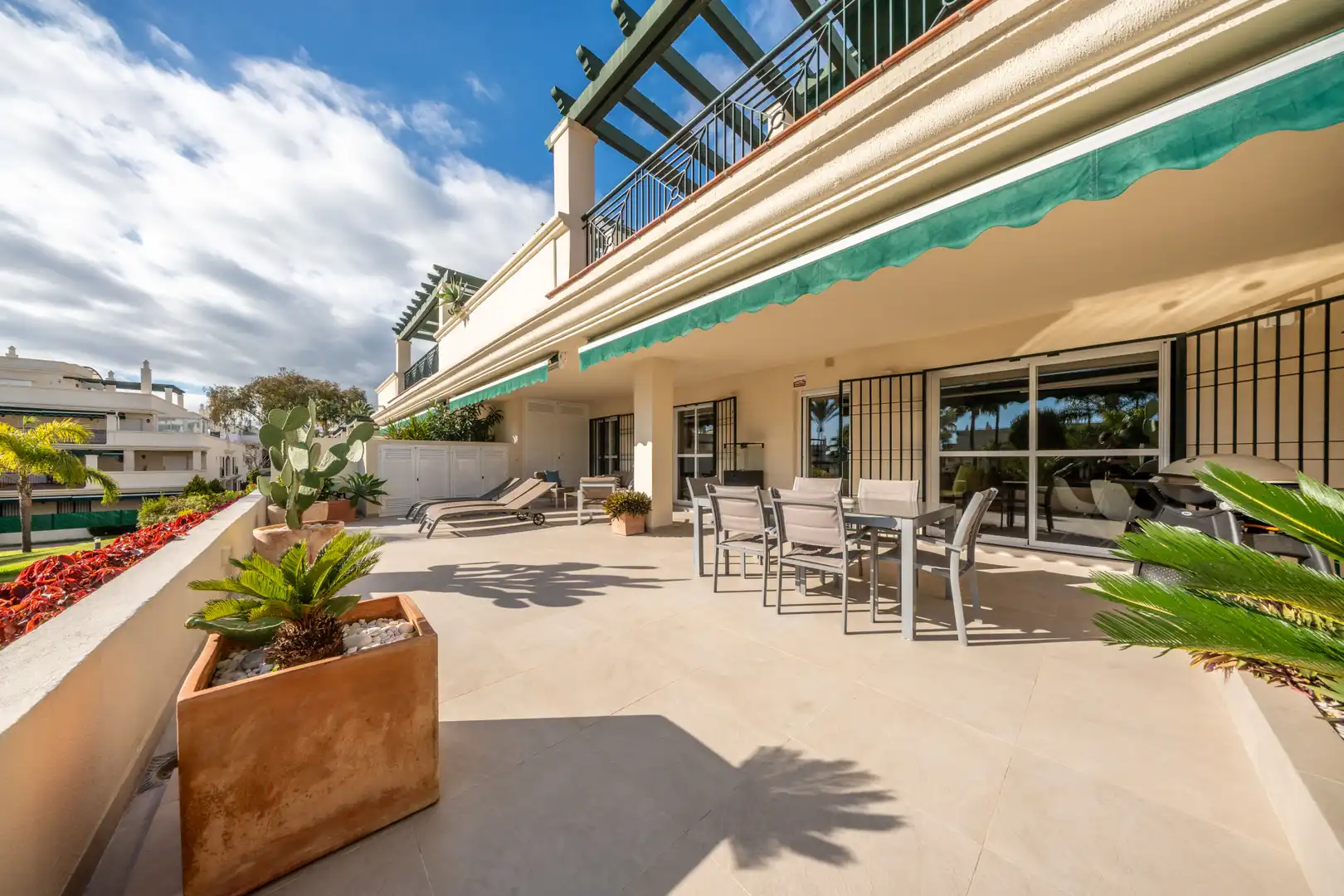 Apartament amb piscina en venda a Nueva Andalucía, imagen 25