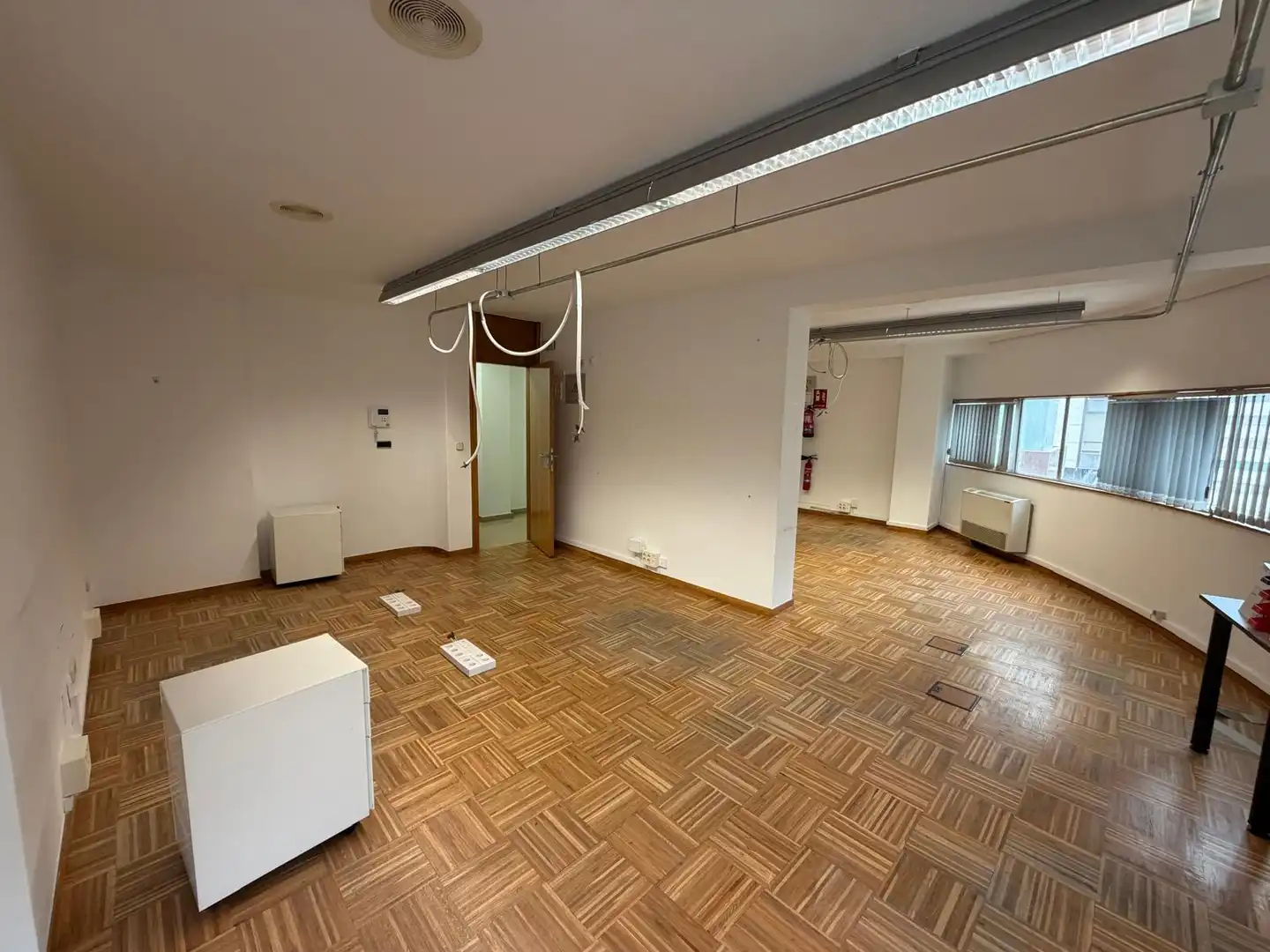Büro zur Miete in Vigo  mit Klimaanlage