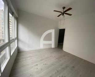 Bedroom of Flat to rent in Vigo 