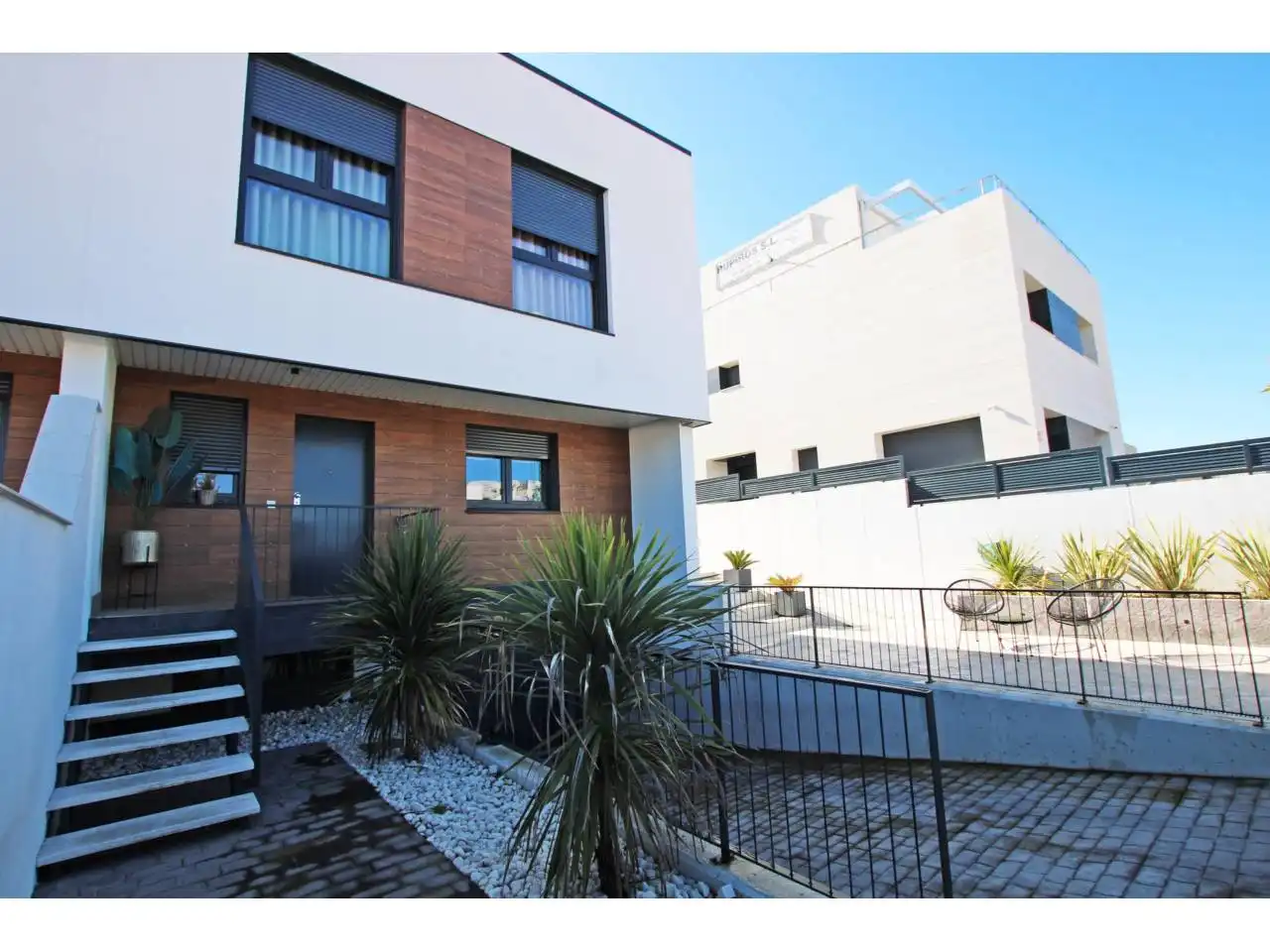 Exterior view of Detached homes for sale in Guadalajara  with Heating, Private garden and Swimming Pool