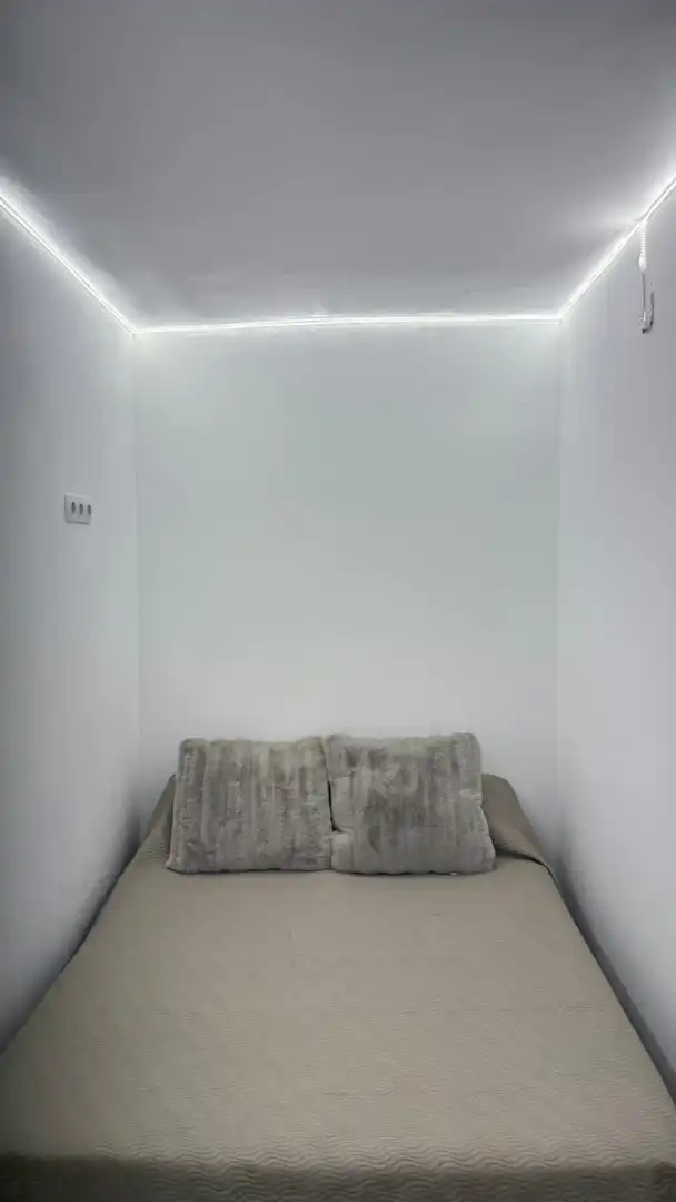 Sala d'estar de Apartament de lloguer en Alicante / Alacant amb Aire condicionat, Piscina i Moblat