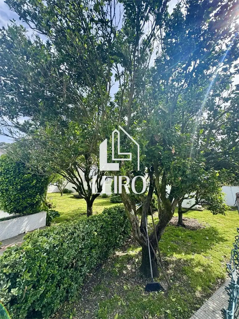 Casa o chalet en venta en A Illa de Arousa  con Calefacción, Jardín privado y Parquet