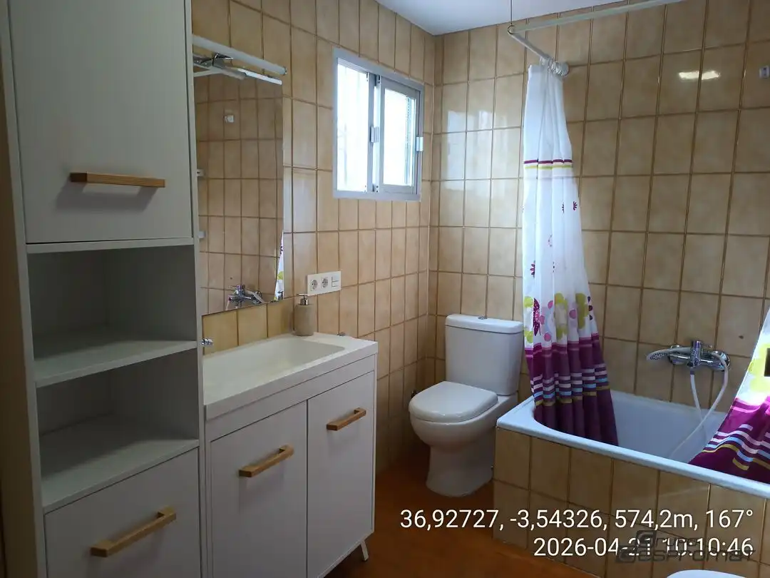 Baño de Casa adosada en venta en Lecrín con Jardín privado, Terraza y Trastero