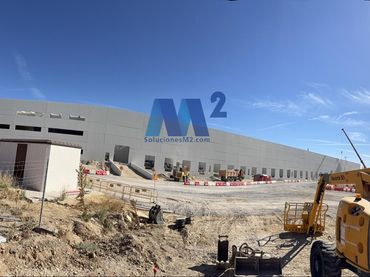 Nau industrial de lloguer a Timoteo Mendieta