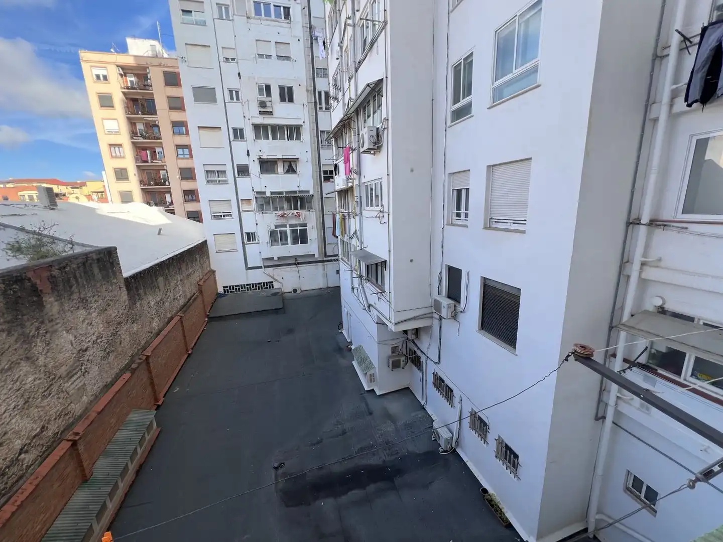 Vista exterior de Pis en venda en Castellón de la Plana / Castelló de la Plana amb Aire condicionat, Traster i Balcó