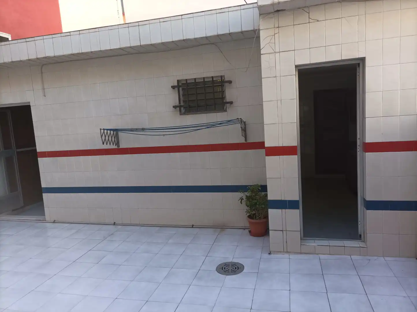 Vista exterior de Piso en venta en Valencia con Terraza y Balcón