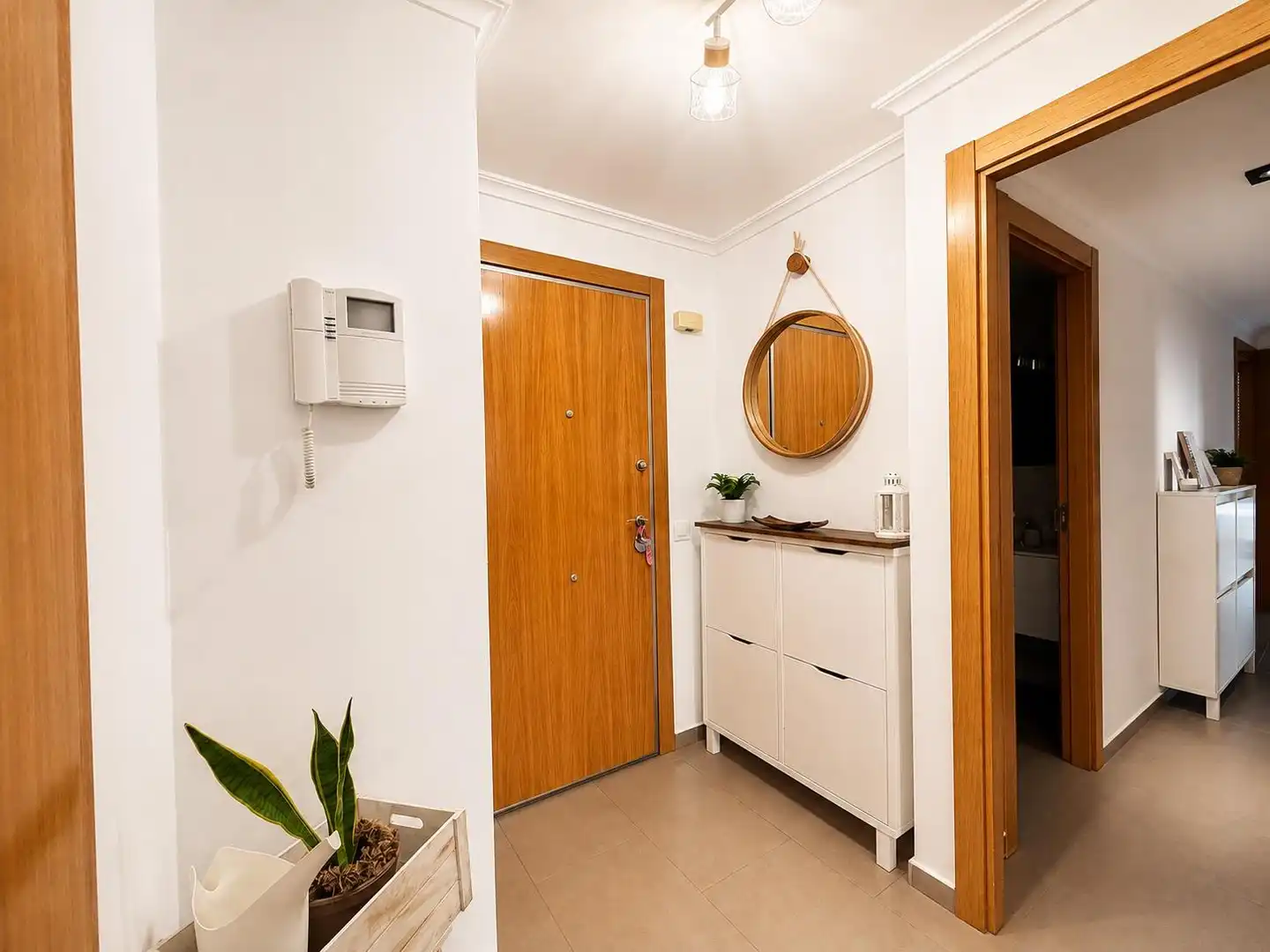Wohnung zur Miete in Valencia mit Klimaanlage, Heizung und Balkon