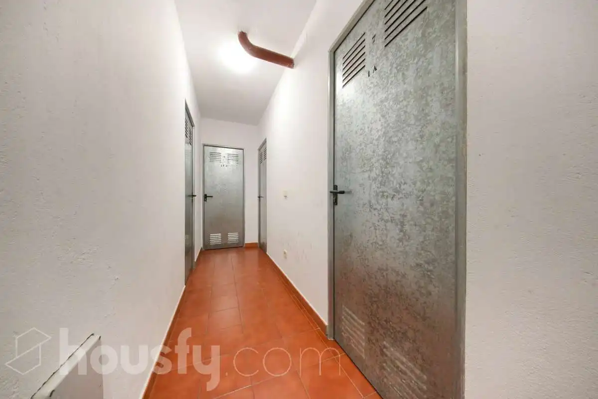 Study for sale in Madrid  with Air Conditioner, Storage room and Furnished