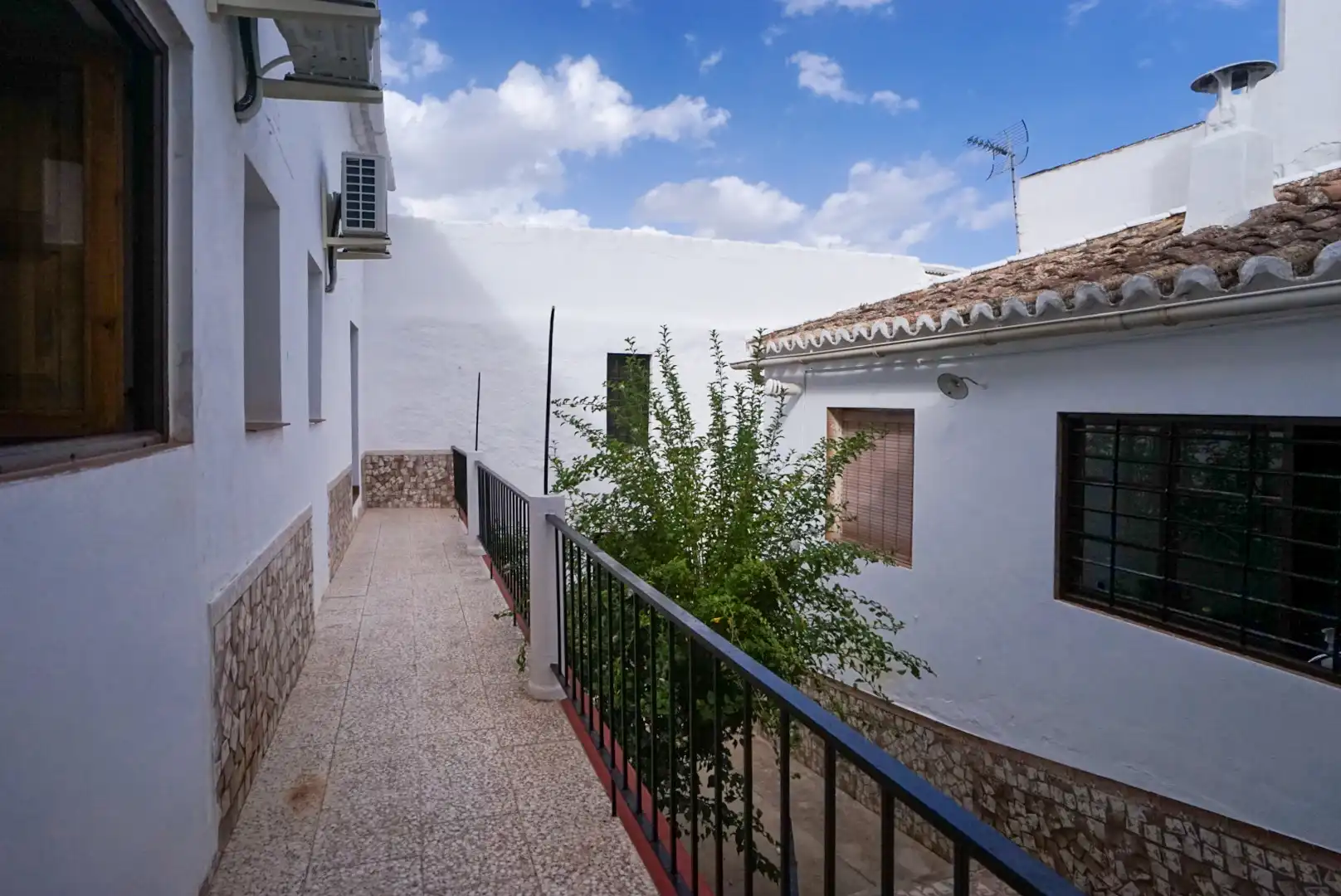 Vista exterior de Casa adosada en venta en Ardales con Aire acondicionado, Jardín privado y Trastero