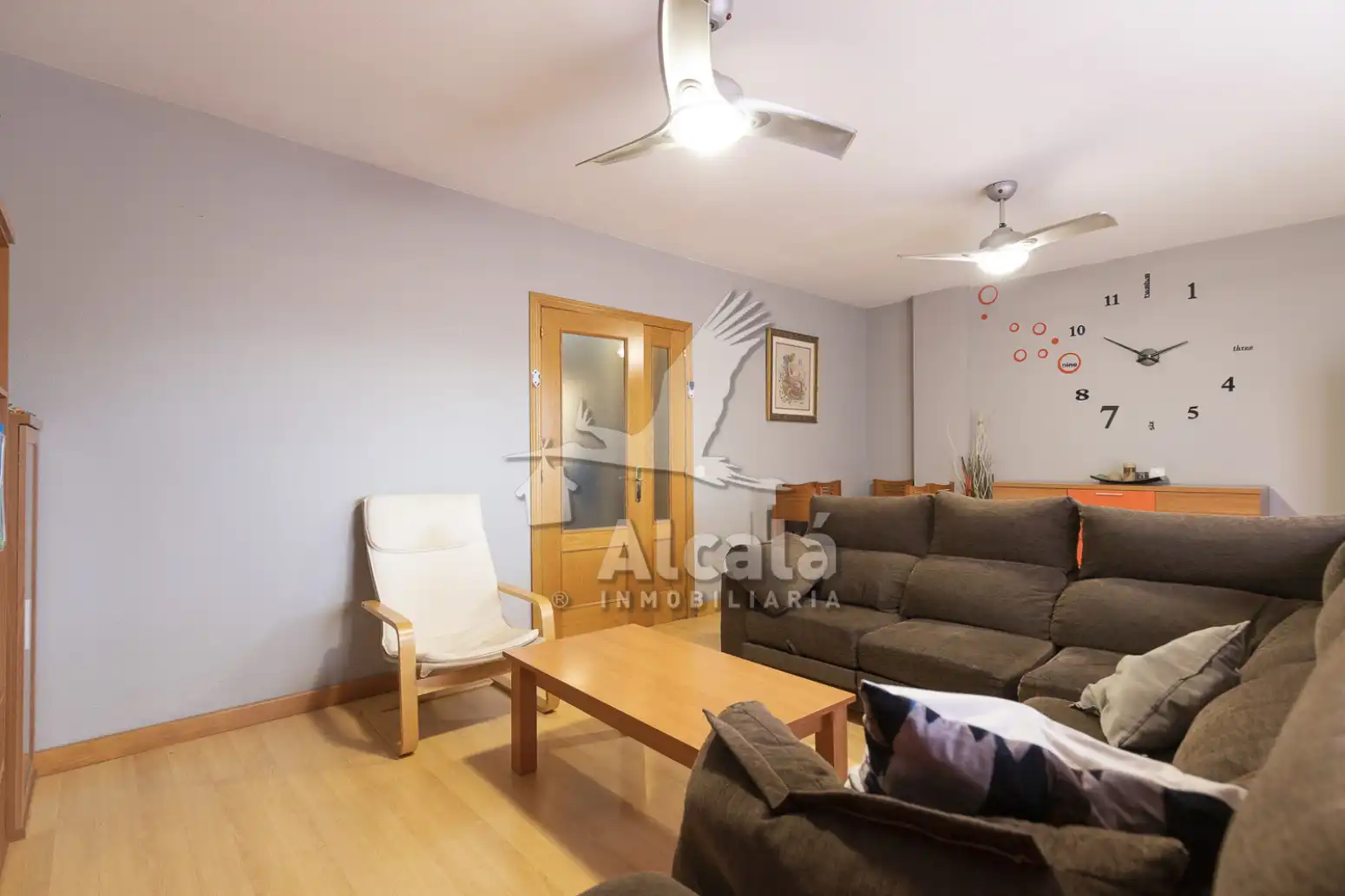 Sala de estar de Casa adosada en venta en Valdeavero con Aire acondicionado, Calefacción y Jardín privado